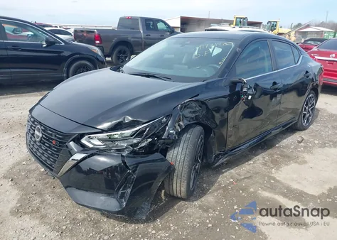 2025 Nissan Sentra Sr z USA, uszkodzony, nr VIN 3N1AB8DV5SY240031